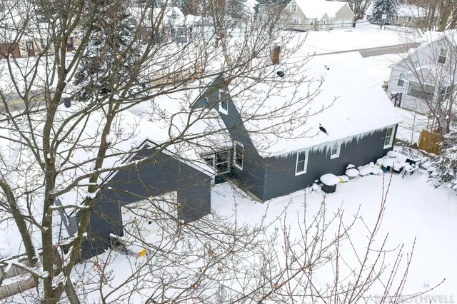 $340,000 | 3223 Allen Street, Hudsonville, MI 49426