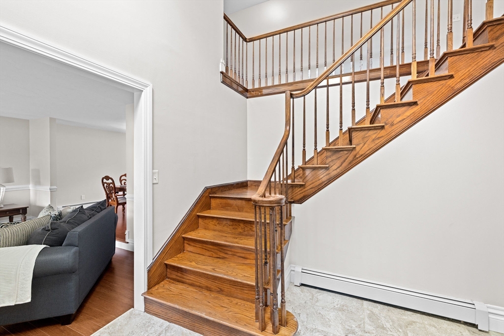 40 Thomas Road Berkley, MA 02779 - Photo 4 of 42 Gallery Image 4