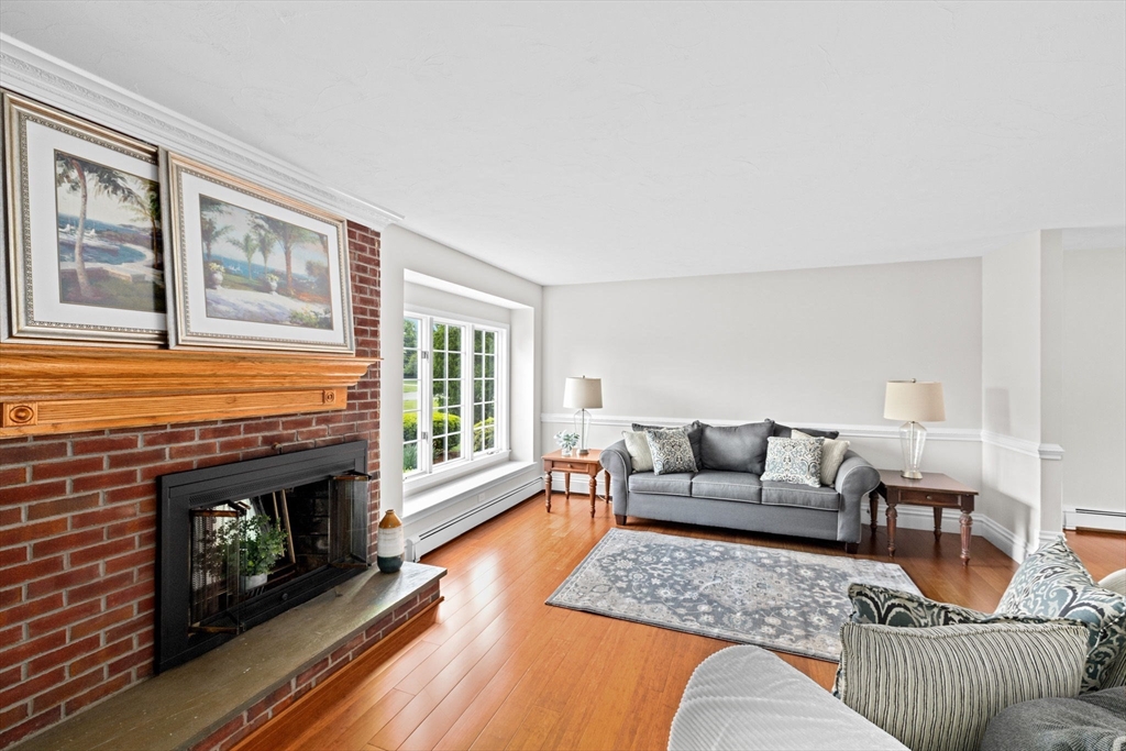 40 Thomas Road Berkley, MA 02779 - Photo 5 of 42 Gallery Image 5