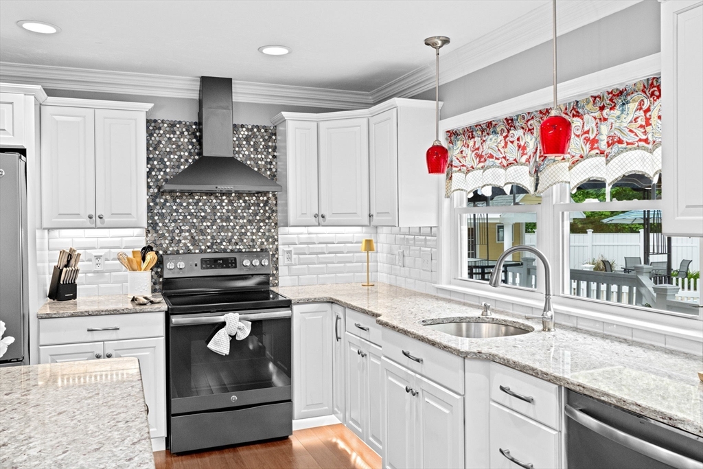 40 Thomas Road Berkley, MA 02779 - Photo 10 of 42 Gallery Image 10