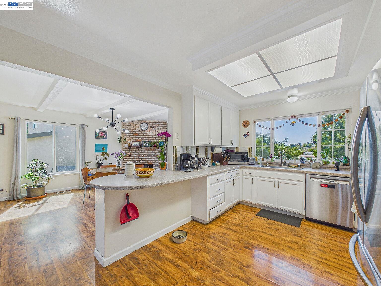 16 Valley View Court El Sobrante, CA 94803 - Photo 19 of 60