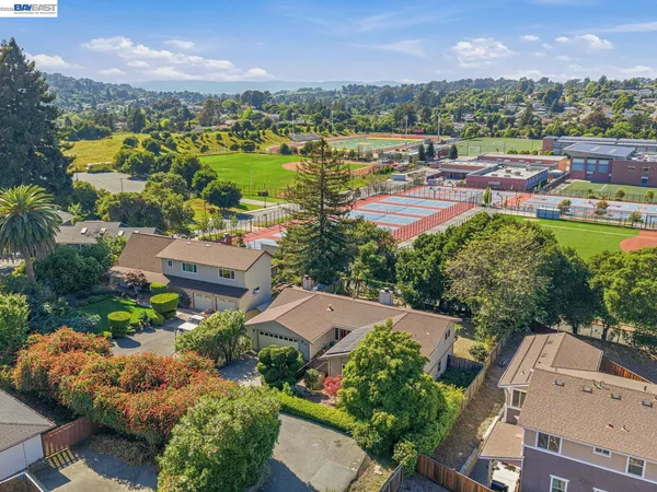 $749,000 | 16 Valley View Court, El Sobrante, CA 94803