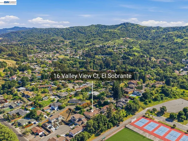 $749,000 | 16 Valley View Court, El Sobrante, CA 94803