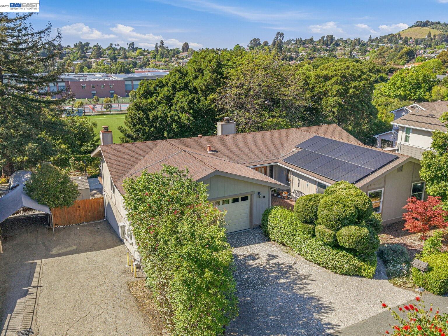 16 Valley View Court El Sobrante, CA 94803 - Photo 8 of 60