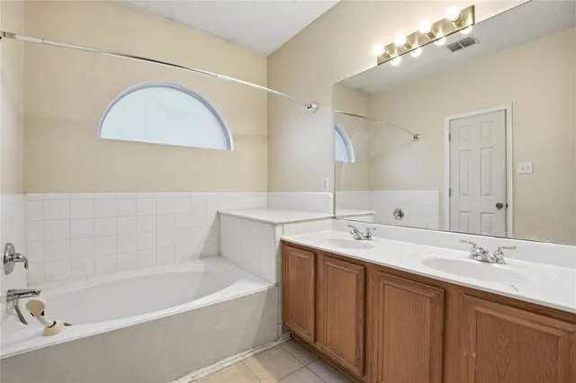 $2,500 | 728 Dandelion Drive, Mesquite, TX 75149