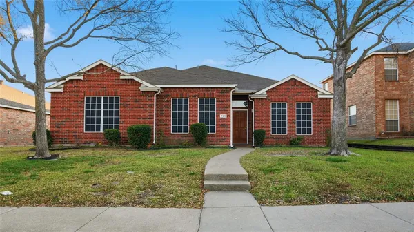 $2,500 | 728 Dandelion Drive, Mesquite, TX 75149