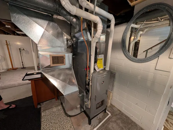 $139,900 | 129 Martin Street East, Lewisville, MN 56060