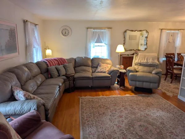 $139,900 | 129 Martin Street East, Lewisville, MN 56060