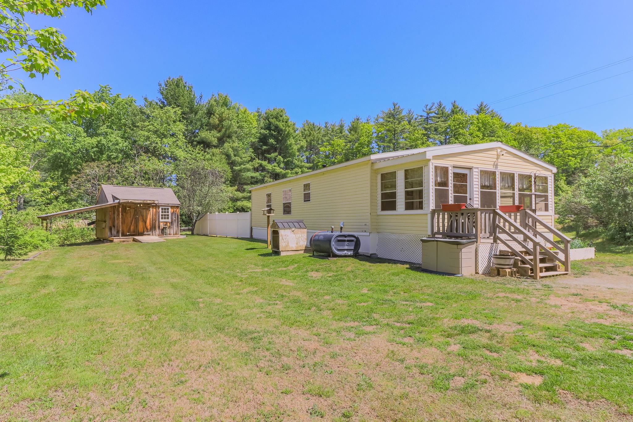 12 Mountain View Road Deerfield, NH 03037 - Photo 3 of 42 Gallery Image 3