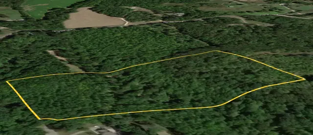 a view of a tennis court