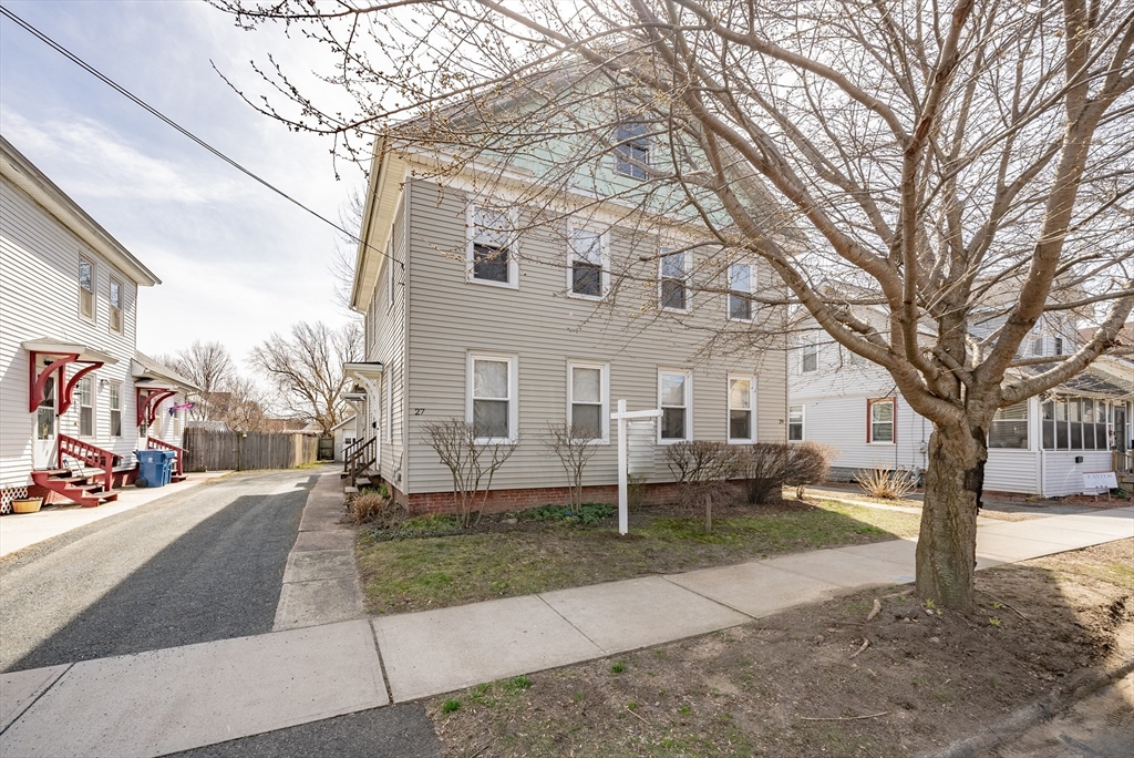 27-29 Day Street West Springfield, MA 01089 - Photo 1 of 41 Gallery Image 1