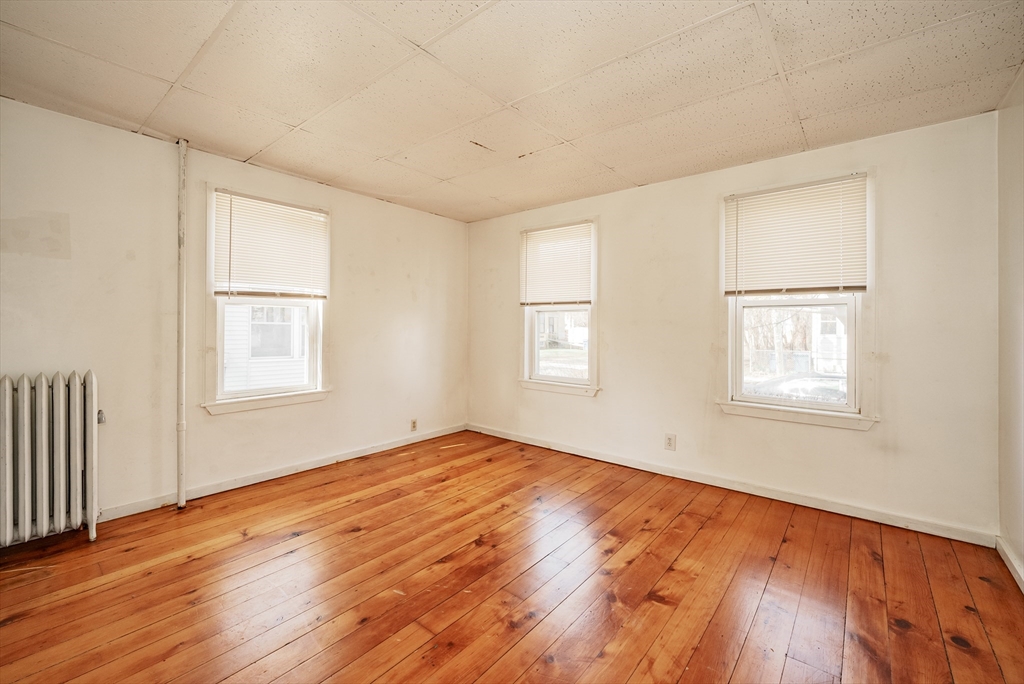 27-29 Day Street West Springfield, MA 01089 - Photo 20 of 41 Gallery Image 20