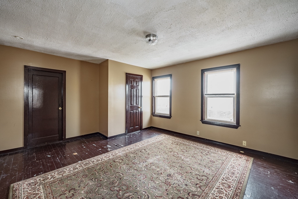 27-29 Day Street West Springfield, MA 01089 - Photo 24 of 41 Gallery Image 24
