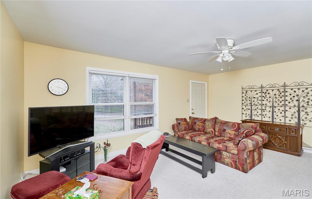 891 Ranch Lane Villa Ridge, MO 63089 - Photo 12 of 51