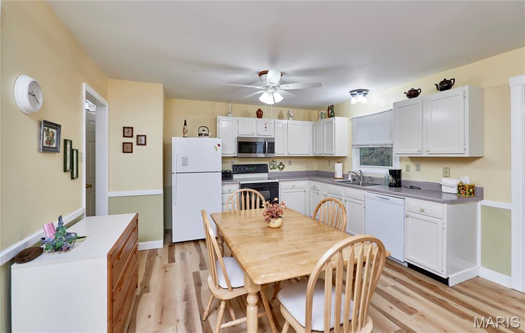 891 Ranch Lane Villa Ridge, MO 63089 - Photo 13 of 51