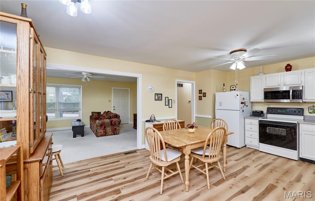 891 Ranch Lane Villa Ridge, MO 63089 - Photo 16 of 51