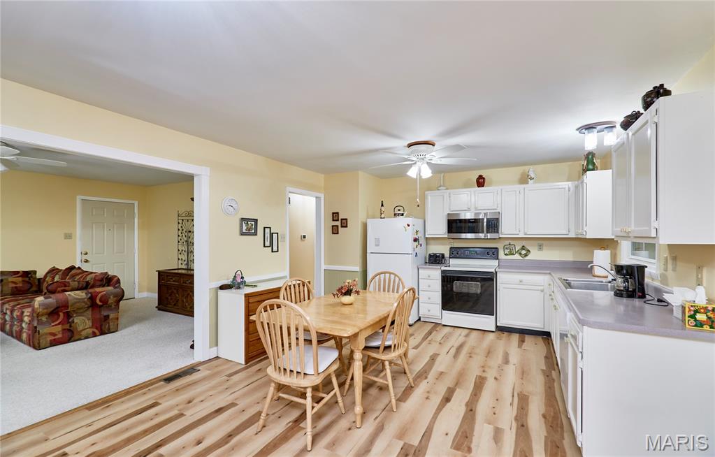 891 Ranch Lane Villa Ridge, MO 63089 - Photo 17 of 51