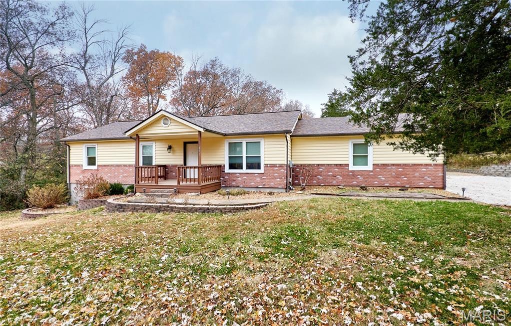 891 Ranch Lane Villa Ridge, MO 63089 - Photo 5 of 51