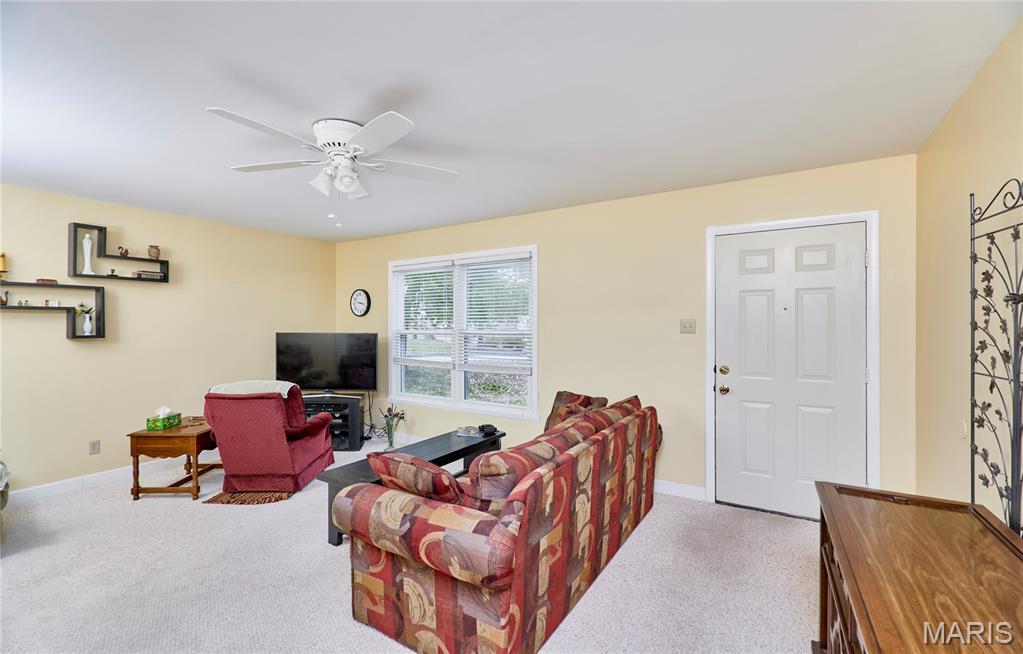 891 Ranch Lane Villa Ridge, MO 63089 - Photo 7 of 51