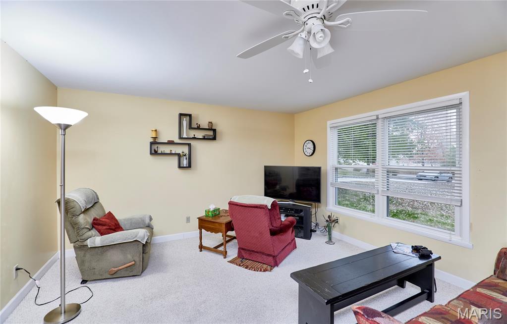 891 Ranch Lane Villa Ridge, MO 63089 - Photo 9 of 51