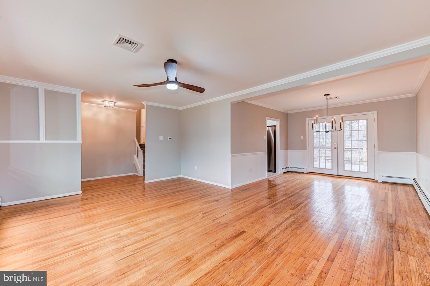 19 Lower Hilltop Road Yardley, PA 19067 - Photo 3 of 25 Gallery Image 3