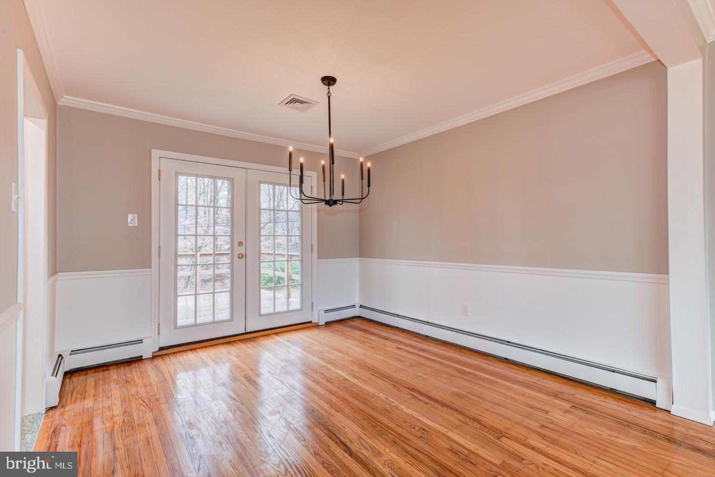 19 Lower Hilltop Road Yardley, PA 19067 - Photo 8 of 25 Gallery Image 8