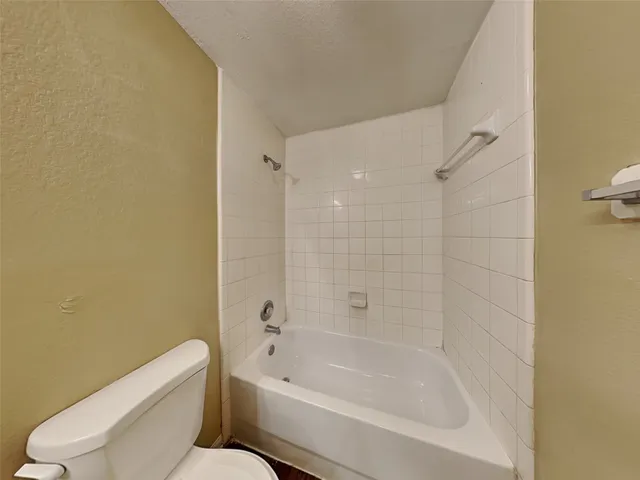 $2,600 | 2526 Deer Forest Drive, Spring, TX 77373