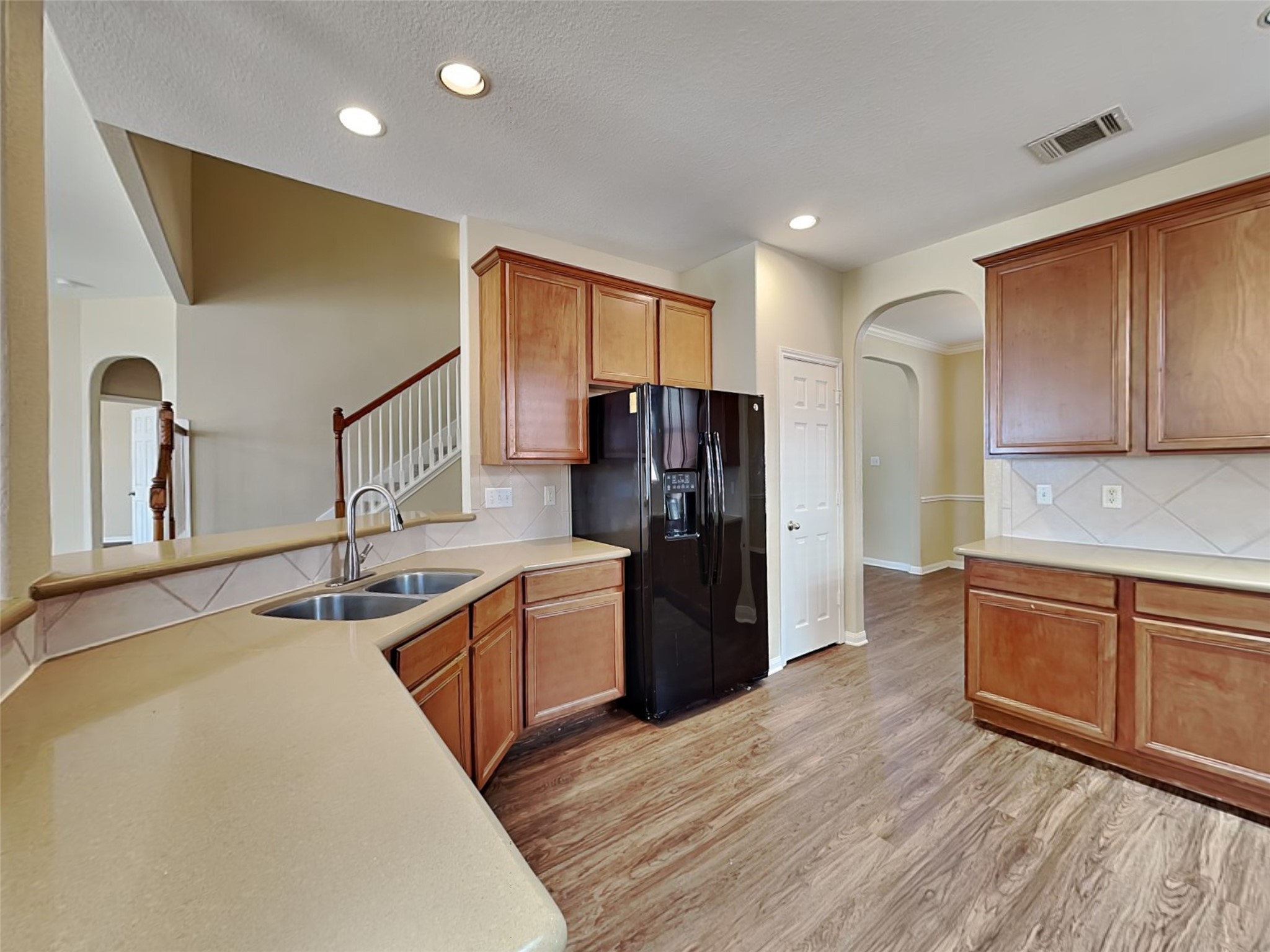 2526 Deer Forest Drive Spring, TX 77373 - Photo 3 of 22