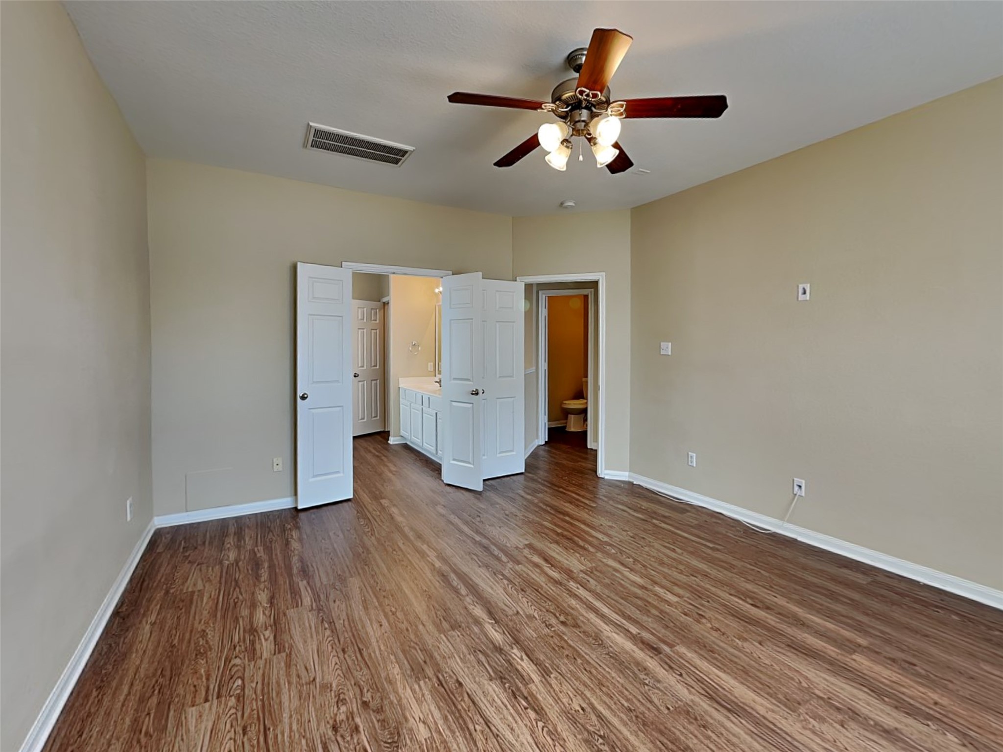 2526 Deer Forest Drive Spring, TX 77373 - Photo 10 of 22