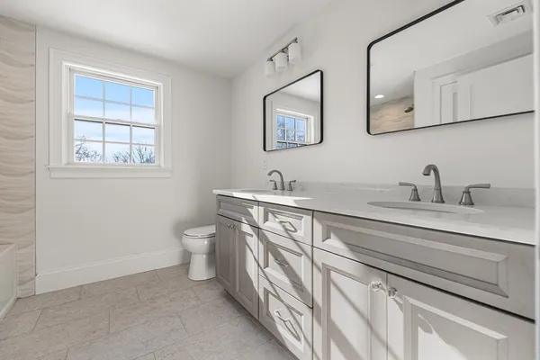 $1,549,900 | 41 Lantern Lane, Braintree, MA 02184