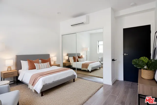 $4,800 | 1238 West 30th Street, Unit 1238 1, Los Angeles, CA 90007