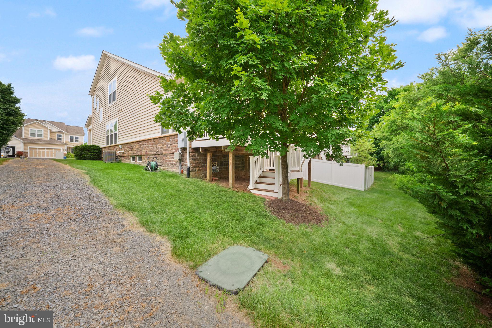 23559 Christina Ridge Square Ashburn, VA 20148 - Photo 48 of 63