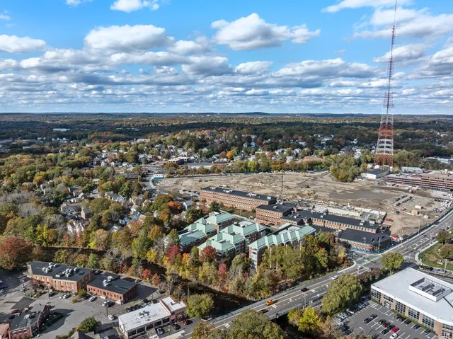 $679,000 | 183 Oak Street, Unit 404, Newton, MA 02464