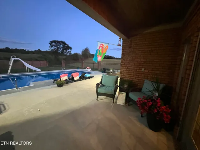 $789,900 | 164 Ashley Court, Speedwell, TN 37870