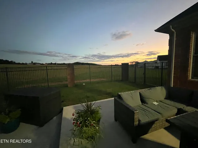 $789,900 | 164 Ashley Court, Speedwell, TN 37870