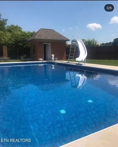 $789,900 | 164 Ashley Court, Speedwell, TN 37870