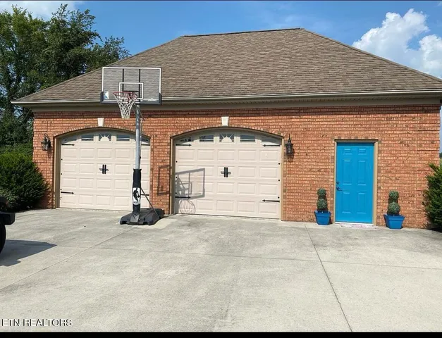 $789,900 | 164 Ashley Court, Speedwell, TN 37870