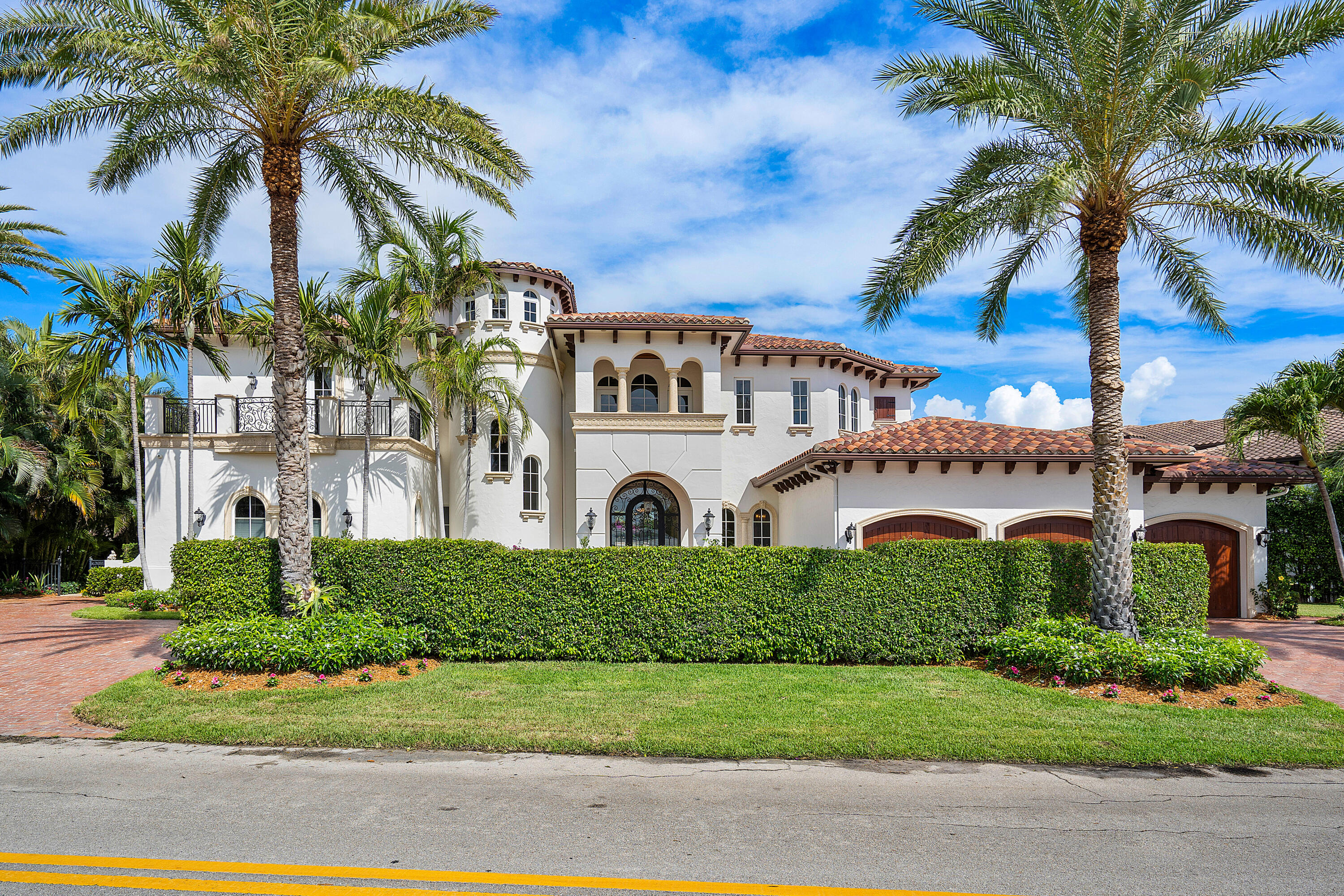 747 Marble Way Boca Raton, FL 33432 - Photo 1 of 87 001-747MarbleWay-BocaRaton-FL-33432-FULL