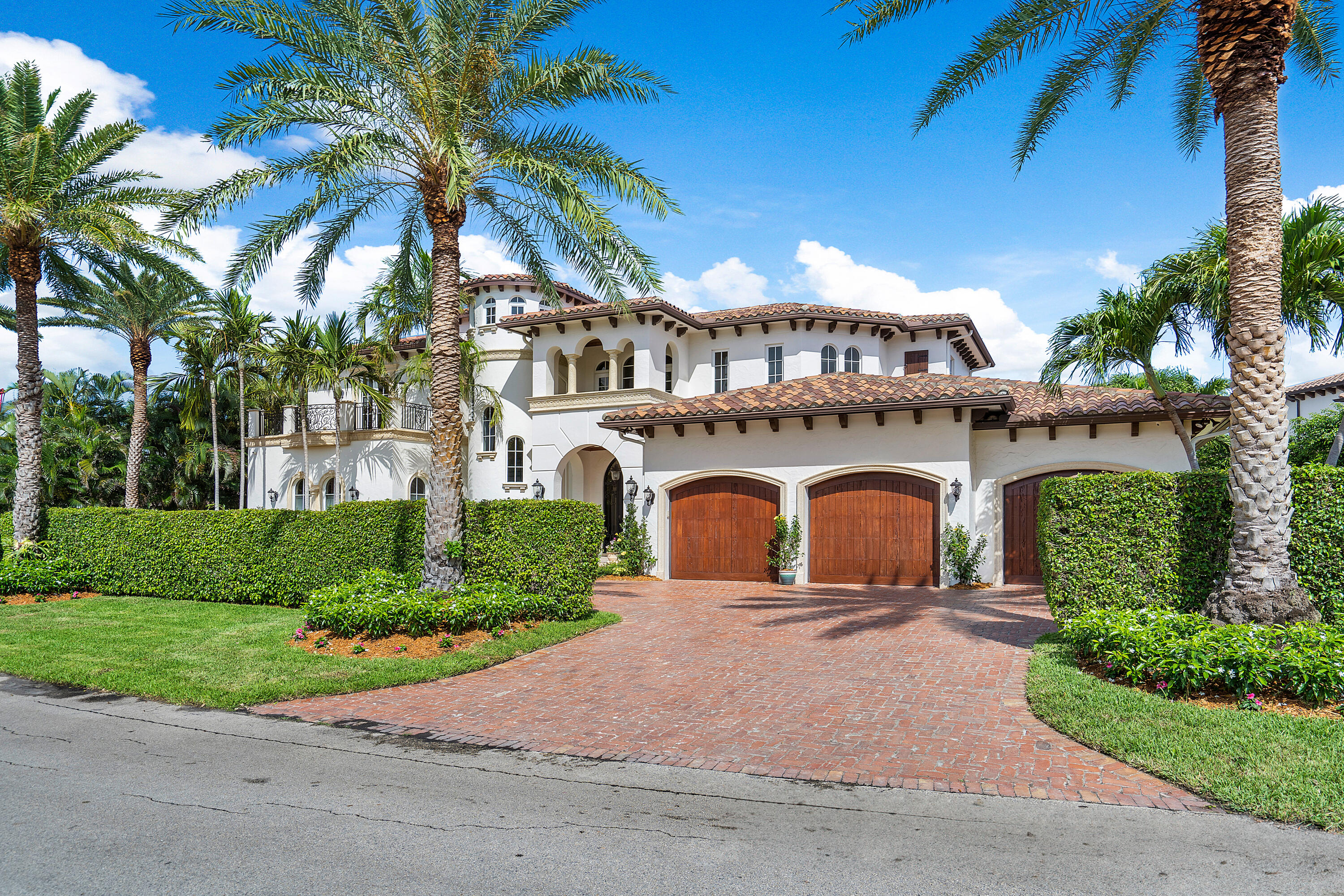 747 Marble Way Boca Raton, FL 33432 - Photo 5 of 87 002-747MarbleWay-BocaRaton-FL-33432-FULL