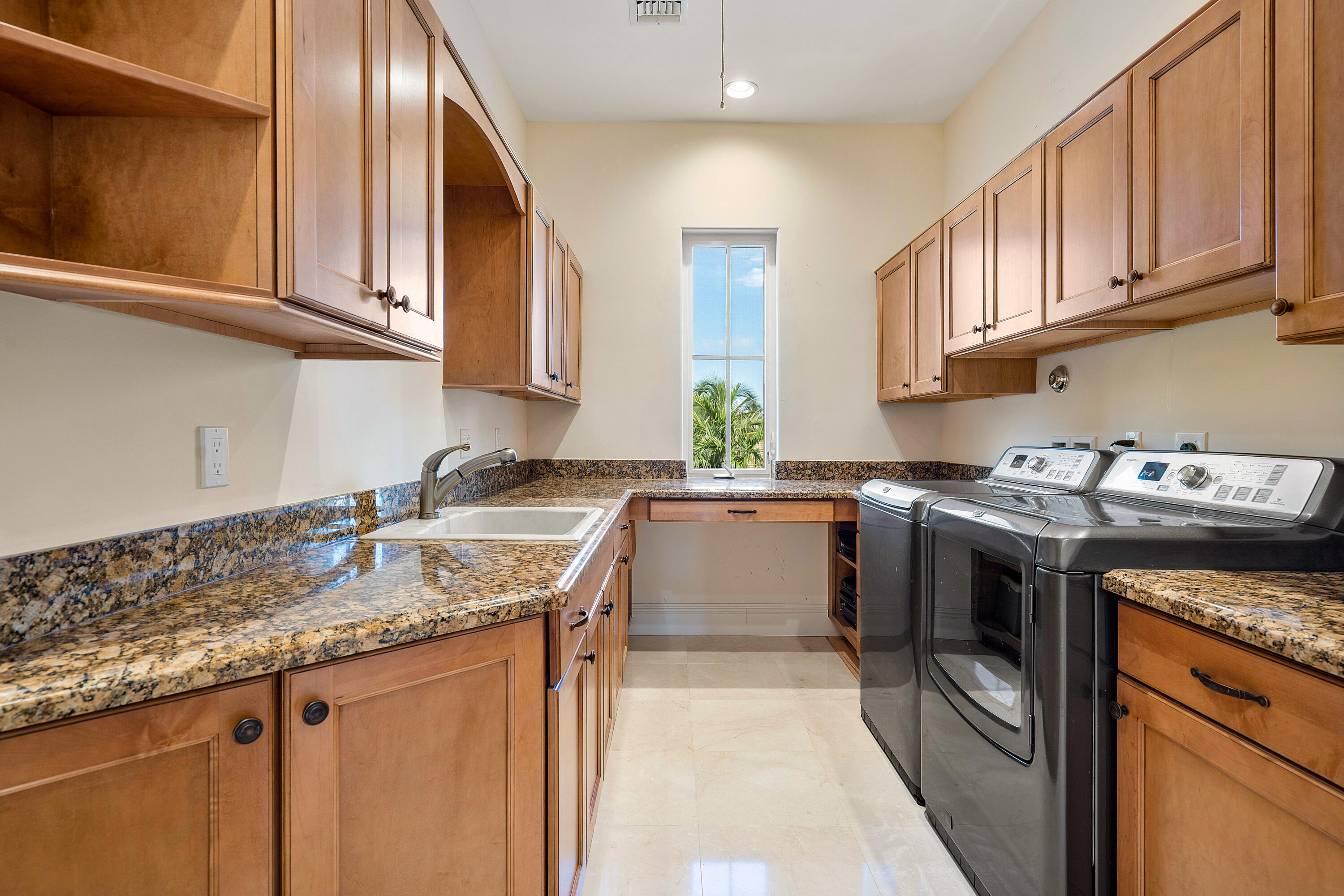 747 Marble Way Boca Raton, FL 33432 - Photo 51 of 87 030-747MarbleWay-BocaRaton-FL-33432-FULL