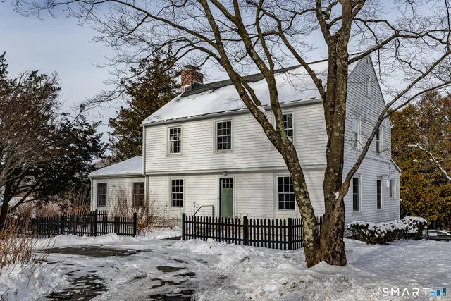 $585,000 | 84 Hoyts Hill, Bethel, CT 06801