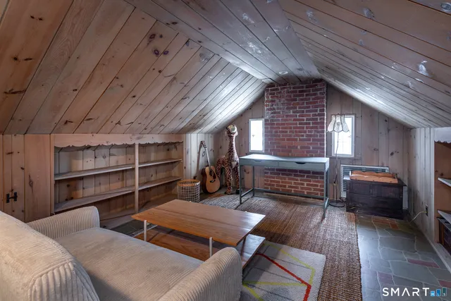 $585,000 | 84 Hoyts Hill, Bethel, CT 06801