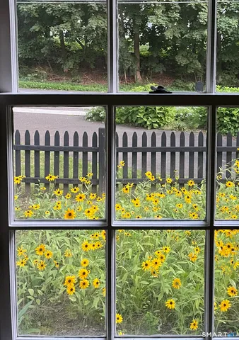 $585,000 | 84 Hoyts Hill, Bethel, CT 06801