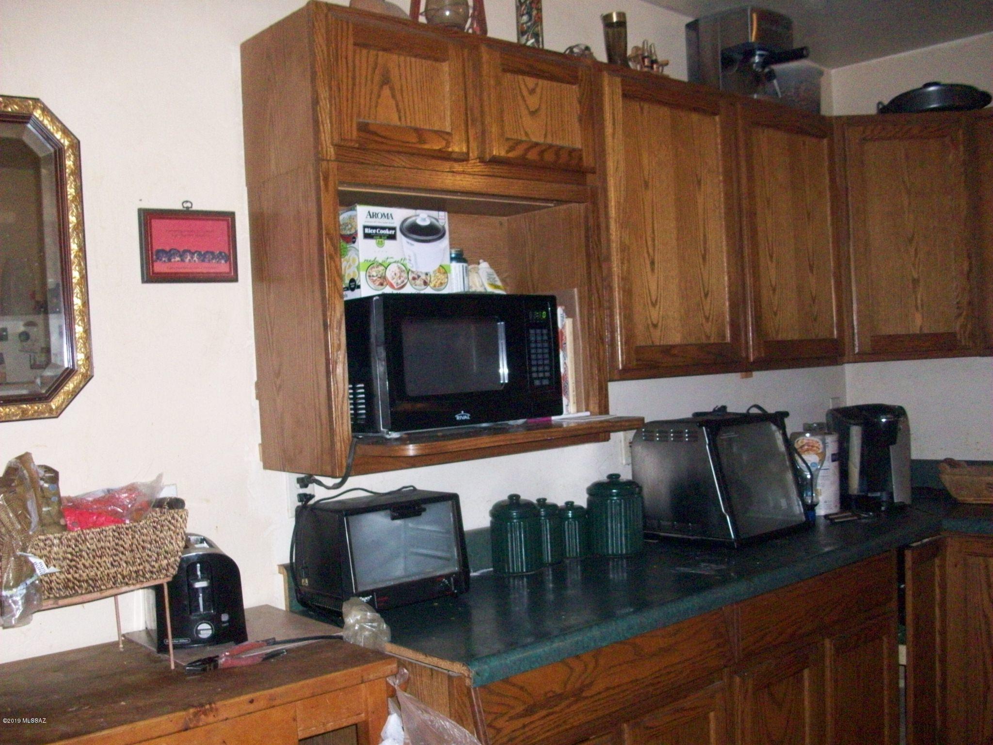 5945 South Country Club Road Tucson, AZ 85706 - Photo 5 of 9 Gallery Image 5