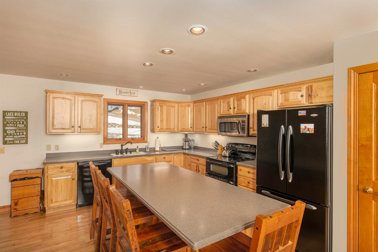 3769 East Tower Road Rhinelander, WI 54501 - Photo 5 of 30 Gallery Image 5