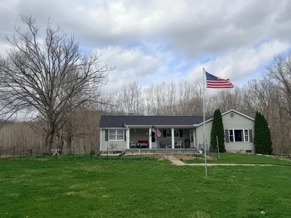 $299,900 | 19037 Duck Creek Road, Metamora, IN 47030