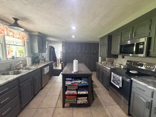 $299,900 | 19037 Duck Creek Road, Metamora, IN 47030