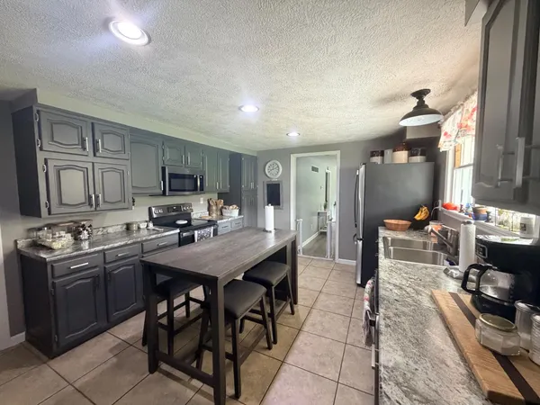 $299,900 | 19037 Duck Creek Road, Metamora, IN 47030