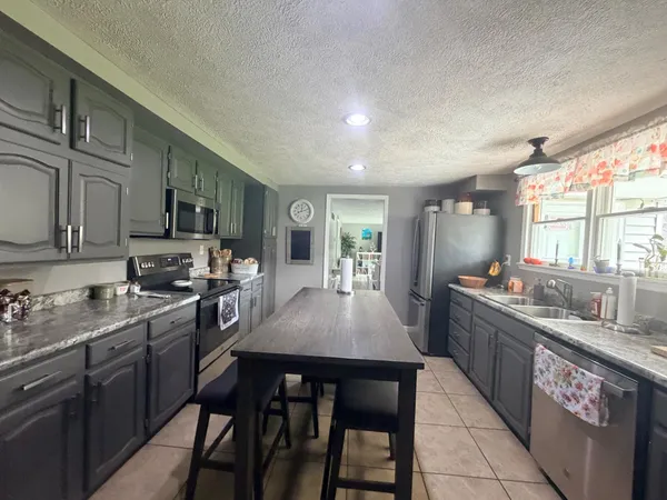 $299,900 | 19037 Duck Creek Road, Metamora, IN 47030