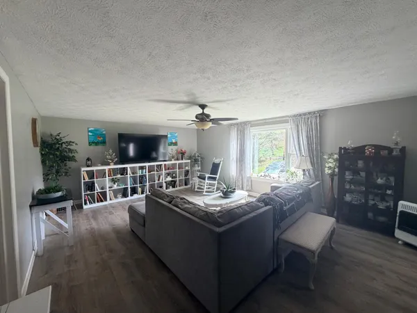 $299,900 | 19037 Duck Creek Road, Metamora, IN 47030